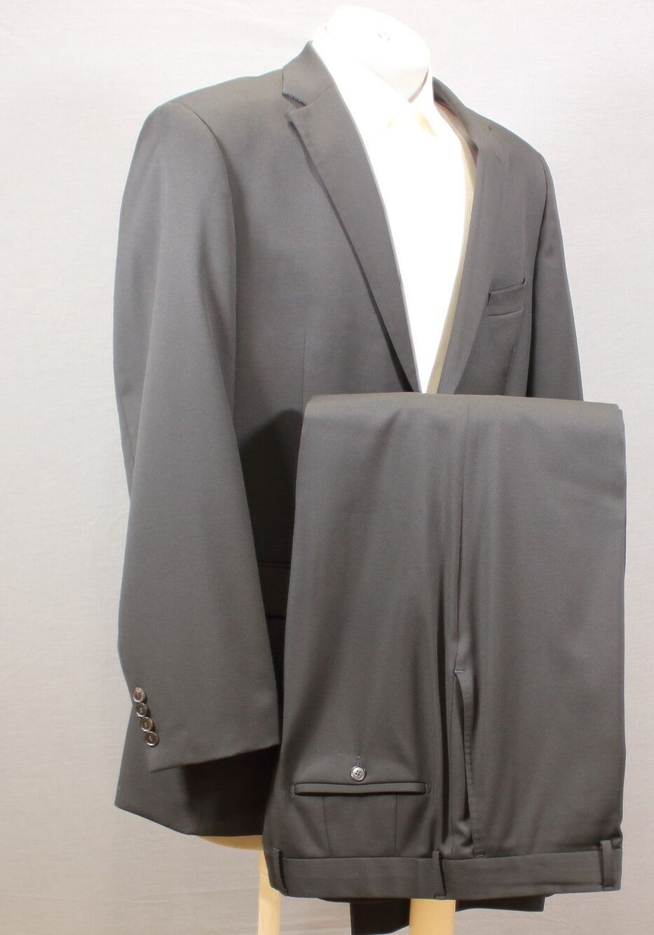 Hugo Boss Super 100s 2 Pc Suit Wool Black 2 Button 44L Flat Fronts 38" W USA